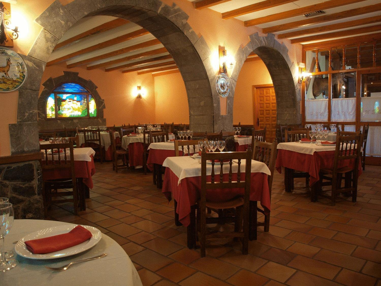 Gasthaus San Glorio Llánaves de la Reina Restaurant foto