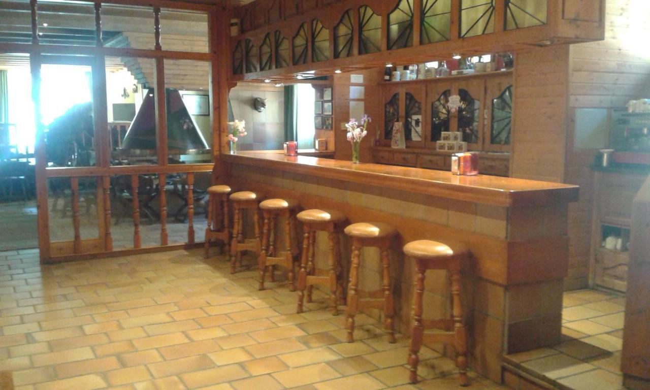 Gasthaus San Glorio Llánaves de la Reina Exterior foto